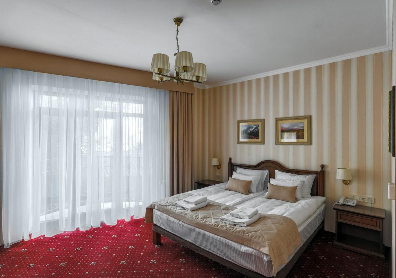 Hotel Fenix Town Vinnycja Exteriér fotografie