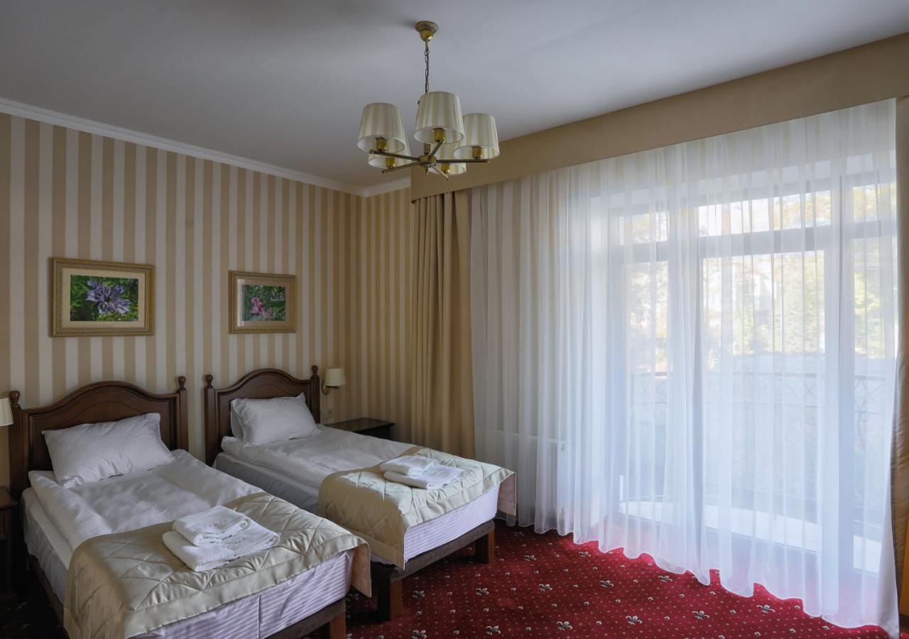 Hotel Fenix Town Vinnycja Exteriér fotografie